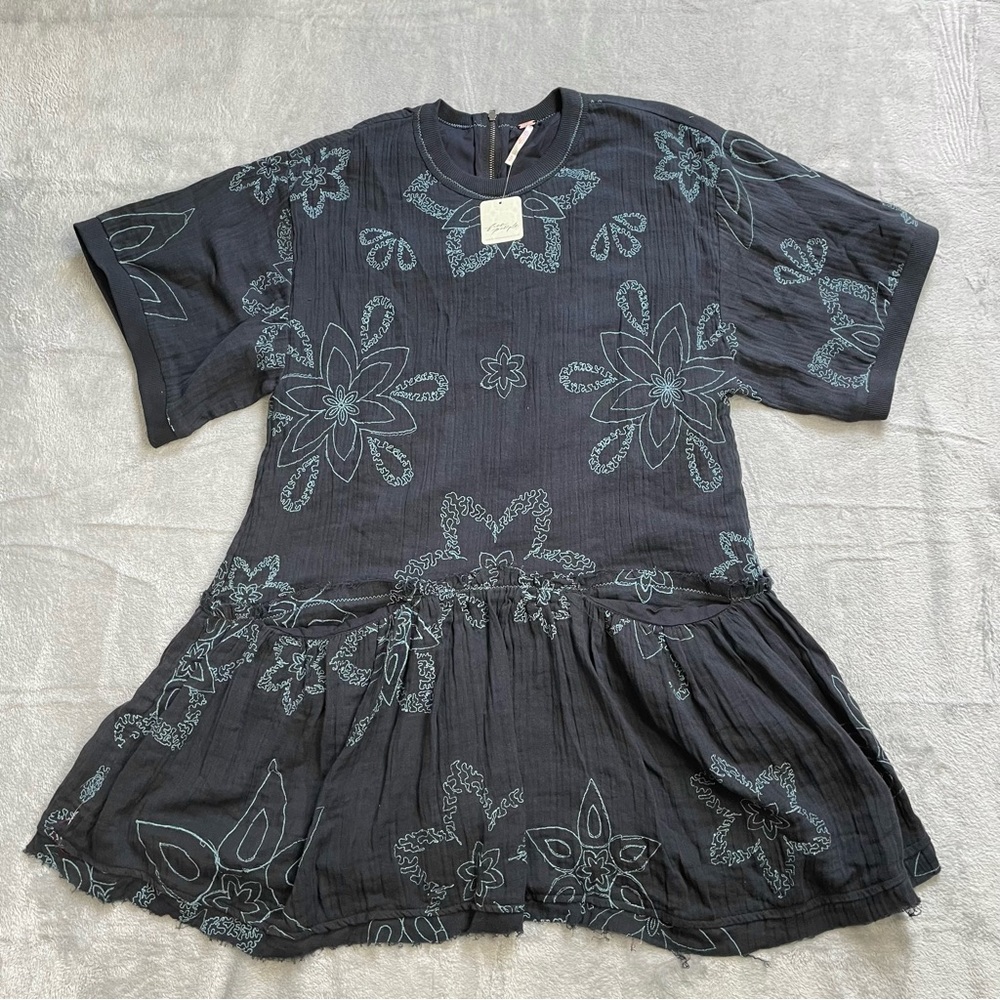 Free People Dress Small NWT Picking Petals Floral‎ Mini Blue Pockets